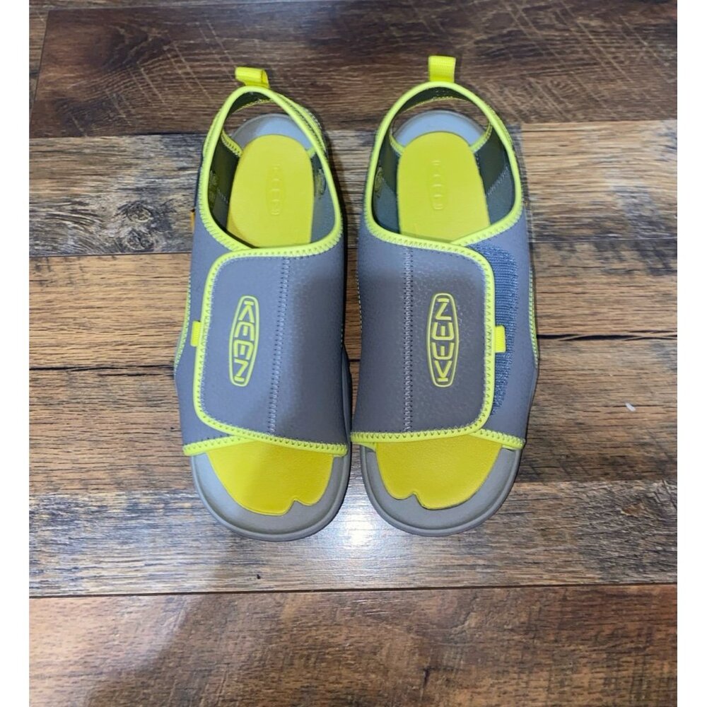 Keen River Shoe size youth 5